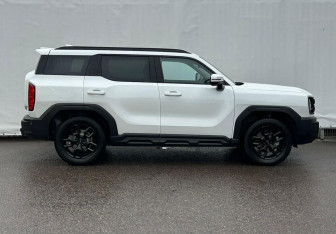 Подержанный автомобиль Haval H3 2024 года (4 фото)