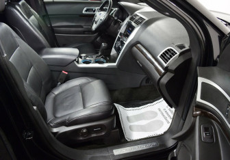 Подержанный автомобиль Ford Explorer 2012 года (6 фото)
