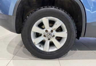 Подержанный автомобиль Volkswagen Tiguan 2011 года (18 фото)