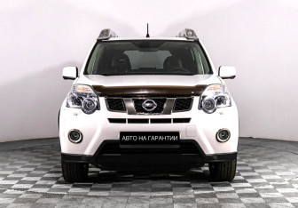 Подержанный автомобиль Nissan X-Trail 2013 года (2 фото)