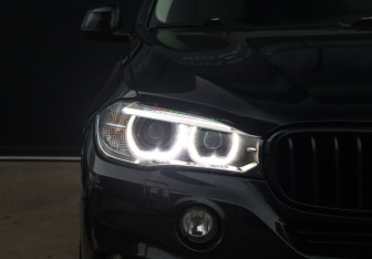 Подержанный автомобиль BMW X5 2016 года (21 фото)