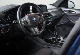 Подержанный автомобиль BMW X3 2018 года (14 фото)