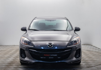 Подержанный автомобиль Mazda 3 Sedan 2013 года (8 фото)