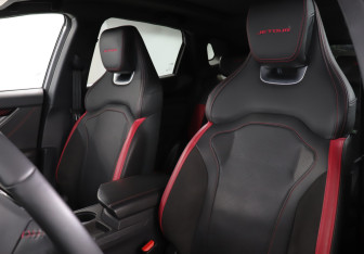 Подержанный автомобиль Jetour Dashing 2023 года (17 фото)