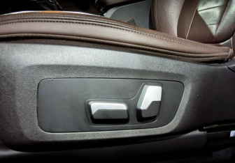 Подержанный автомобиль BMW X3 2020 года (21 фото)