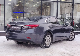 Подержанный автомобиль Mazda 6 Sedan 2016 года (8 фото)