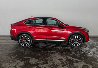 Подержанный автомобиль Geely Tugella 2021 года (7 фото)