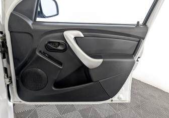 Подержанный автомобиль LADA (ВАЗ) Largus Wagon 2021 года (24 фото)