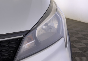 Подержанный автомобиль Kia Rio Hatchback 2021 года (10 фото)