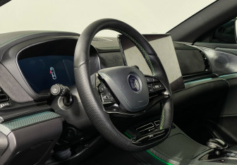 Подержанный автомобиль BYD Han 2022 года (13 фото)