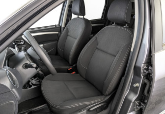 Подержанный автомобиль Nissan Terrano 2019 года (20 фото)