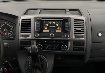 Подержанный автомобиль Volkswagen Caravelle 2012 года (12 фото)