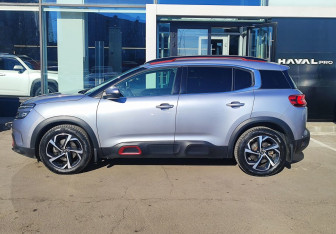 Подержанный автомобиль Citroen C5 Aircross 2020 года (8 фото)