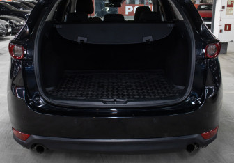Подержанный автомобиль Mazda CX-5 2021 года (9 фото)
