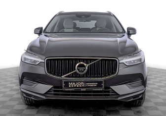 Подержанный автомобиль Volvo XC60 2020 года (2 фото)