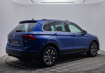 Подержанный автомобиль Volkswagen Tiguan 2019 года (5 фото)