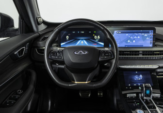 Подержанный автомобиль Chery Tiggo 8 Pro Max 2022 года (10 фото)