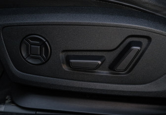 Подержанный автомобиль Audi A6 Sedan 2022 года (23 фото)