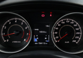 Подержанный автомобиль Mitsubishi ASX 2010 года (15 фото)