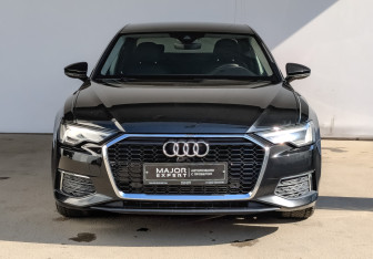 Подержанный автомобиль Audi A6 Sedan 2021 года (2 фото)