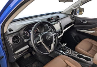 Подержанный автомобиль DongFeng DF6 2022 года (15 фото)