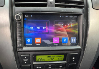 Подержанный автомобиль Hyundai Tucson 2008 года (13 фото)