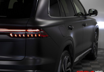 Подержанный автомобиль Geely Monjaro 2023 года (32 фото)