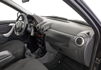 Подержанный автомобиль LADA (ВАЗ) Largus Wagon 2019 года (13 фото)