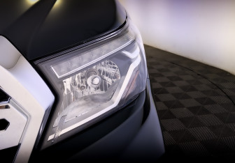 Подержанный автомобиль DongFeng DF6 2022 года (17 фото)