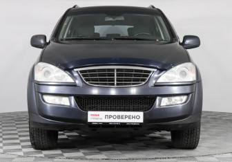 Подержанный автомобиль SsangYong Kyron 2008 года (2 фото)