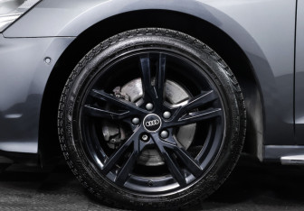 Подержанный автомобиль Audi A3 Sedan 2021 года (27 фото)