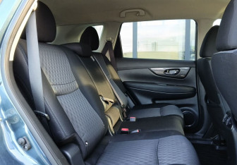Подержанный автомобиль Nissan X-Trail 2019 года (23 фото)