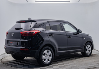 Подержанный автомобиль Hyundai Creta 2016 года (5 фото)