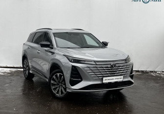 Подержанный автомобиль Changan CS75PLUS 2024 года (3 фото)