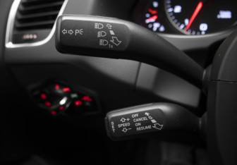 Подержанный автомобиль Audi Q5 2011 года (13 фото)