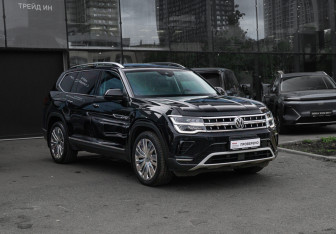 Подержанный автомобиль Volkswagen Teramont 2024 года (3 фото)