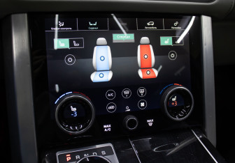 Подержанный автомобиль Land Rover Range Rover 2019 года (22 фото)