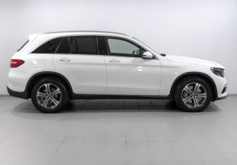 Подержанный автомобиль Mercedes-Benz GLC Coupe 2019 года (4 фото)