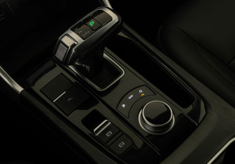 Подержанный автомобиль Great Wall Poer 2023 года (16 фото)