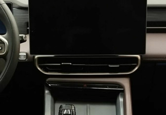 Новый Soueast S09 2024 (11 фото)