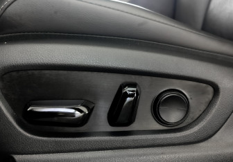 Подержанный автомобиль Lexus ES 2021 года (30 фото)