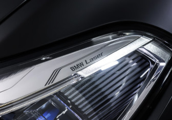 Подержанный автомобиль BMW X6 2021 года (30 фото)