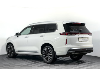 Подержанный автомобиль Exeed VX 2022 года (7 фото)