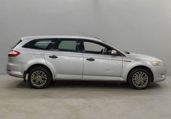 Подержанный автомобиль Ford Mondeo Wagon 2007 года (4 фото)