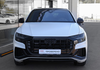 Подержанный автомобиль Audi Q8 2018 года (2 фото)
