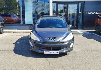 Подержанный автомобиль Peugeot 308 Hatchback 2009 года (2 фото)