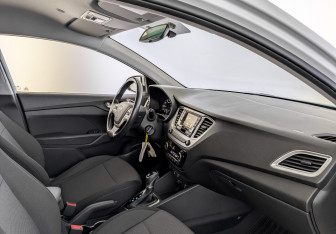 Подержанный автомобиль Hyundai Solaris Sedan 2020 года (11 фото)