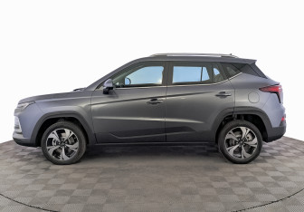 Новый Москвич 3 2025 (3 фото)