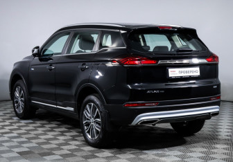 Подержанный автомобиль Geely Atlas Pro 2024 года (7 фото)