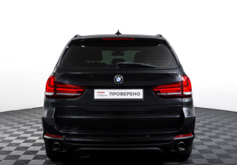 Подержанный автомобиль BMW X5 2014 года (6 фото)